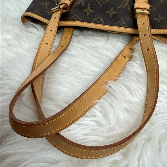 💯Authentic Louis Vuitton Monogram Bucket Bag🍀 - Picture 13 of 17